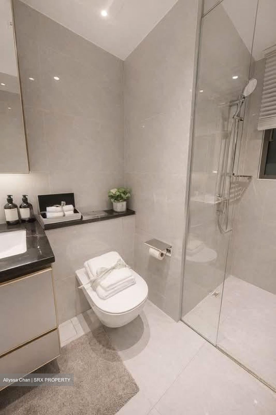 Serangoon Avenue 3 (D19), Condominium #549587631